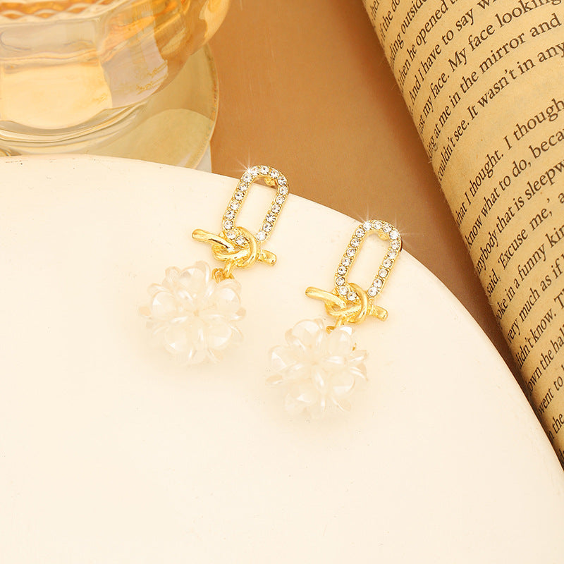 Crystal Tassel Niche Design White High-grade Earrings