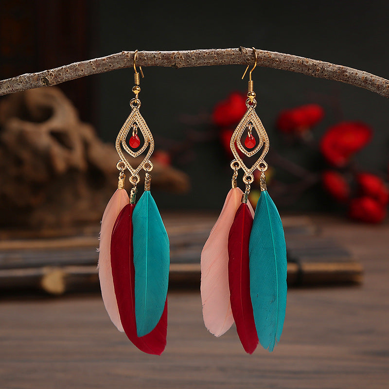 Women's Diamond Alloy Bead Tassel Feather Colorful Earrings