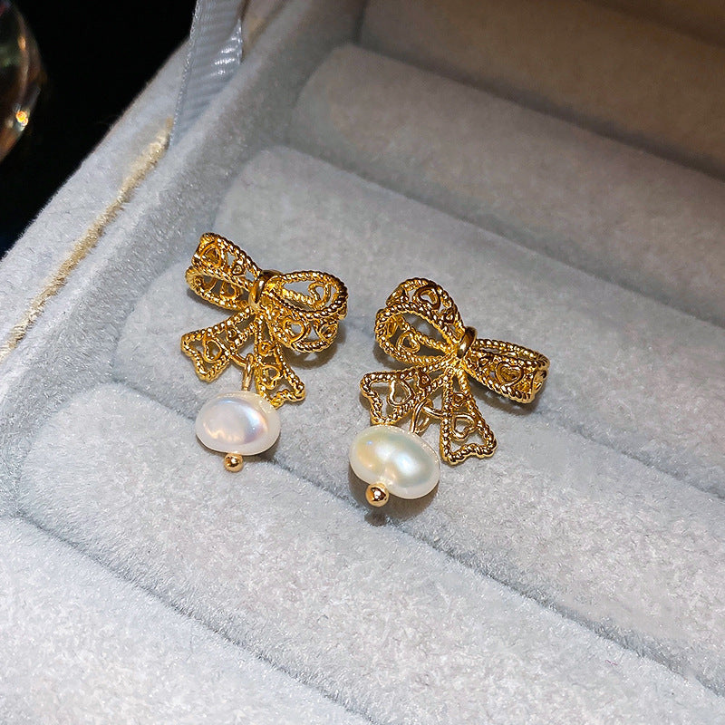Cheese Pleated Fashionable Casual Style Ear Hook Earrings