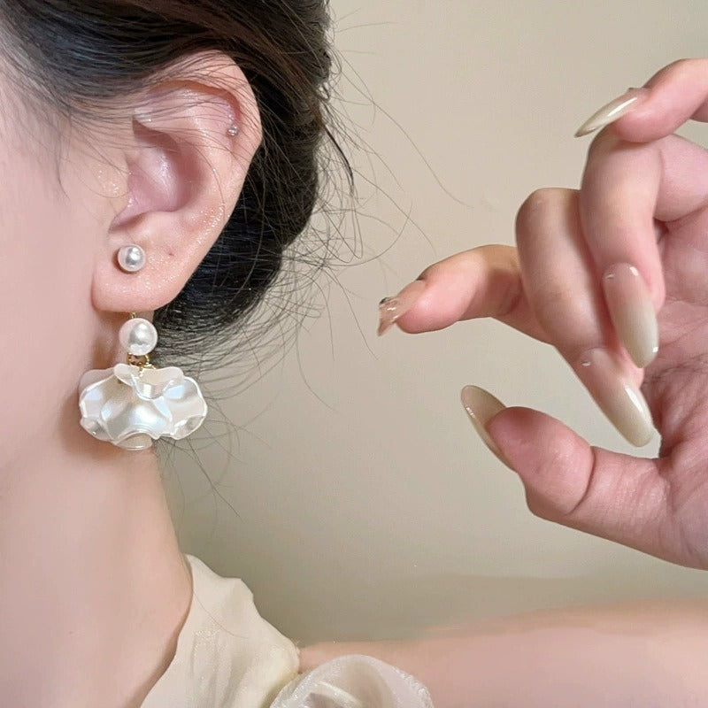 French Elegant Pearl Flower Mori Style Fairy Light Earrings