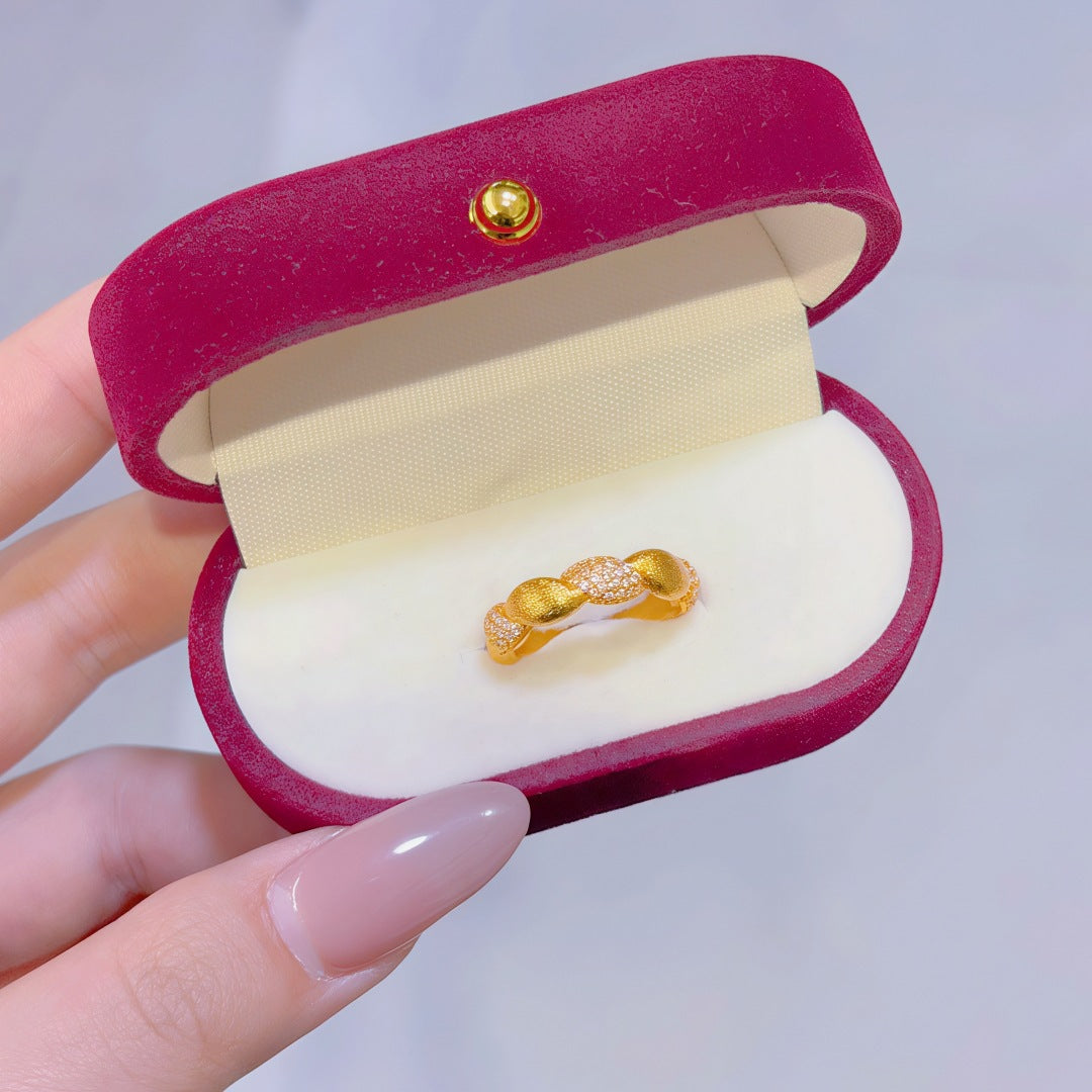 Women's Alluvial Gold Retro Affordable Luxury Design Brass Plated Fashion Ring