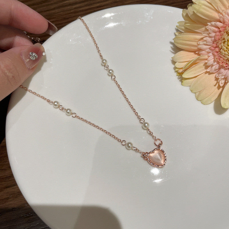 Luxury Minority Temperament Sweet Fresh Feeling Necklace