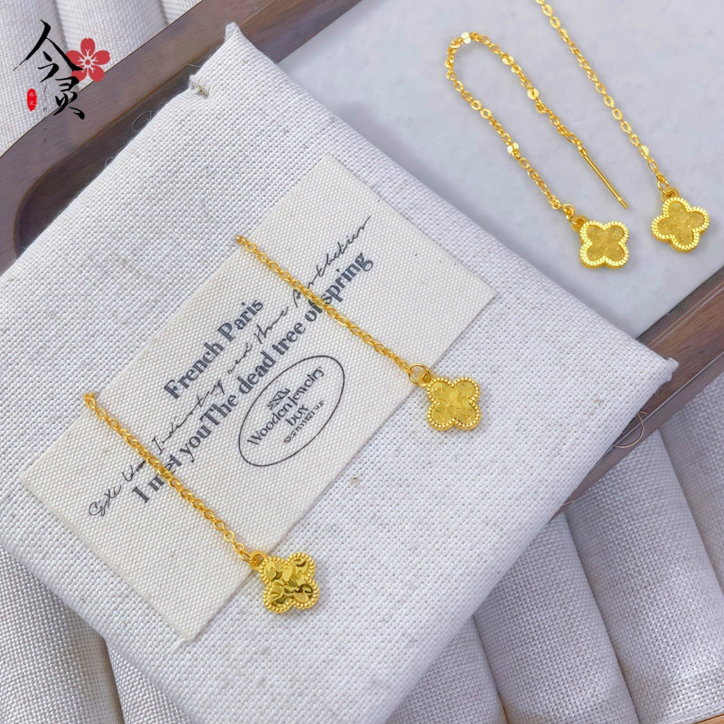 Flash Mush Ice Four-leaf Clover Love Coin Female Affordable Luxury Ear Line