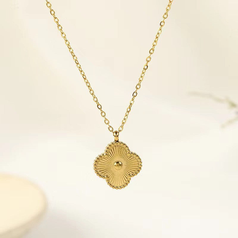 Women's Does Not Fade Temperament Entry Lux Necklaces