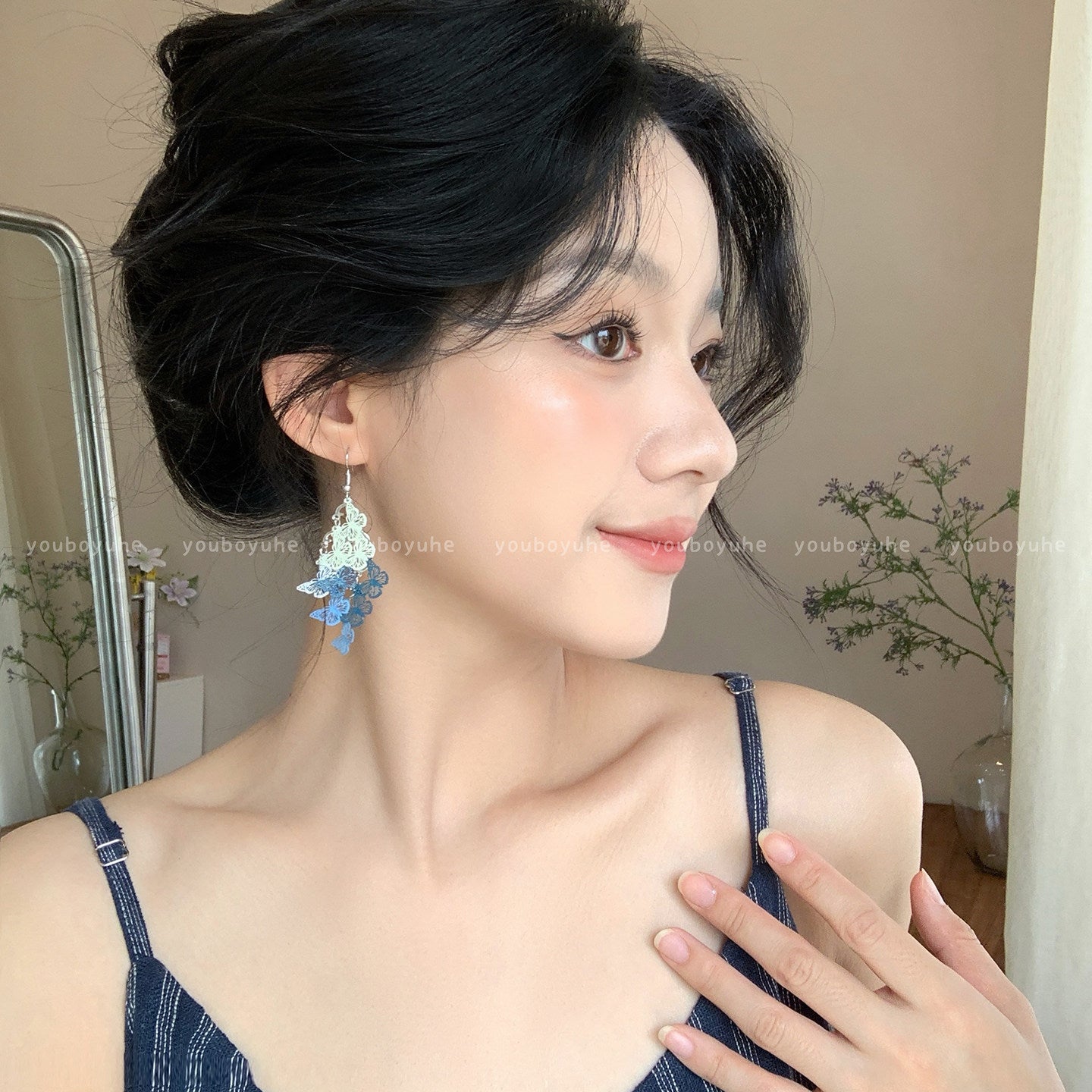 Women's Super Fairy Hollow Out Butterfly Tassel Light Earrings