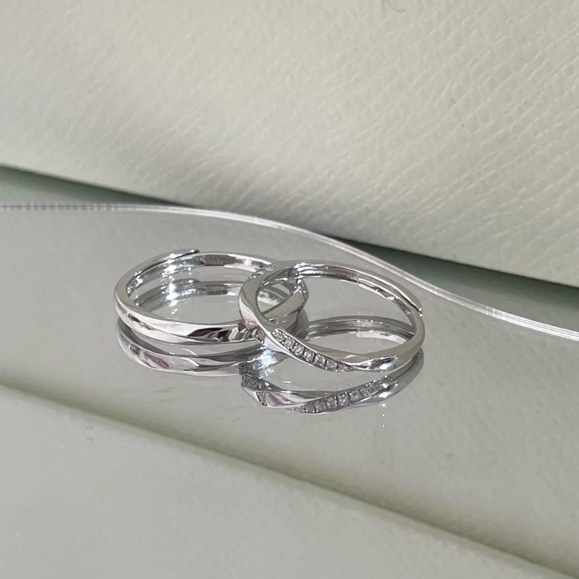 Women's & Men's Infinite Love Mobius Strip Couple Pair Of Adjustable Fashion Ring