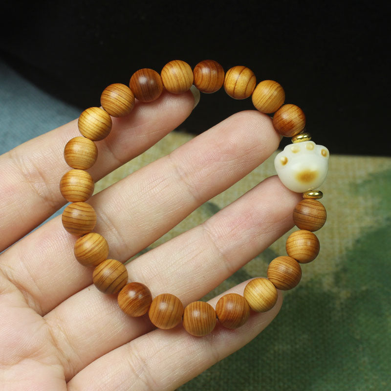 Women's & Men's Cypress Aged Charcoal Cat Paw Style Mori Bracelet