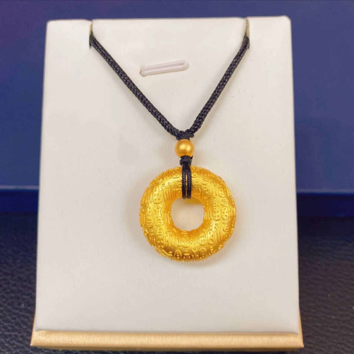 High Color Protection Gold Store Alluvial Pendants