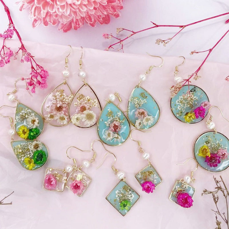 Women's Dried Flower Fresh Real Gold Foil Stud Earrings