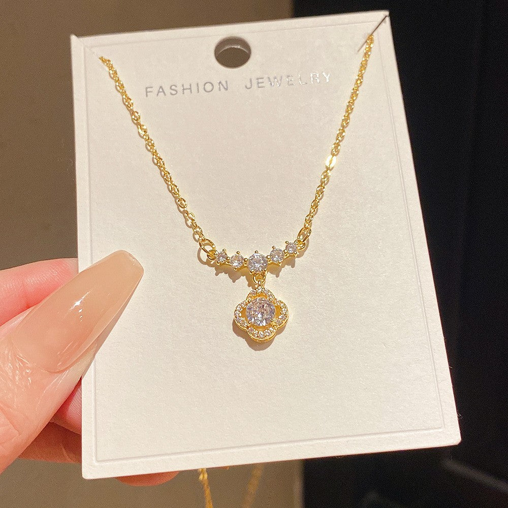 Women's Minority Simple Fashionable Elegant Zircon Clavicle Chain Titanium Steel Accessory Necklace