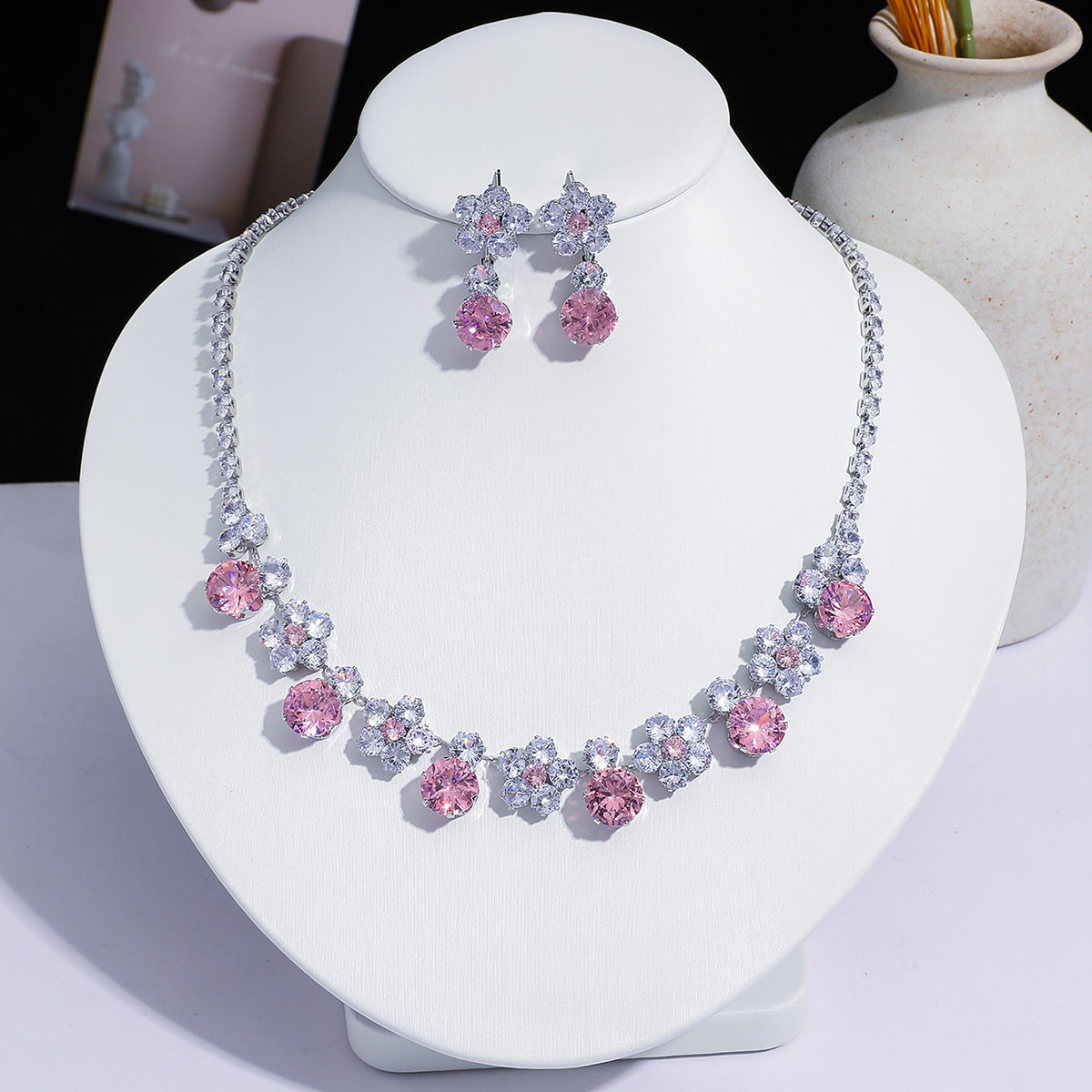 Fashion Trend Zircon Green Butterfly Tassel Necklace
