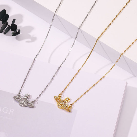 Women's Of The Queen Mother Light Luxury Pendants