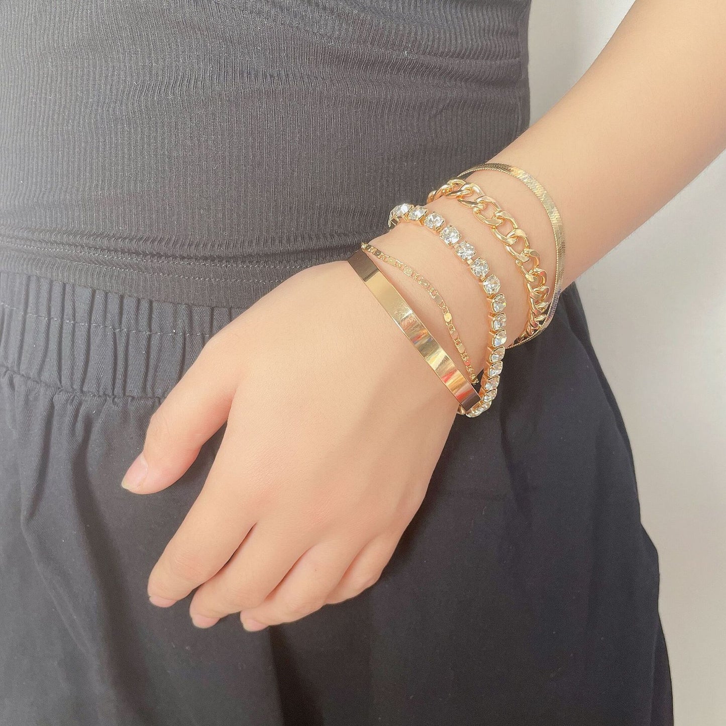 Personality Geometry Rhinestone Suit Retro Simple Copper Handmade Claw Bracelets