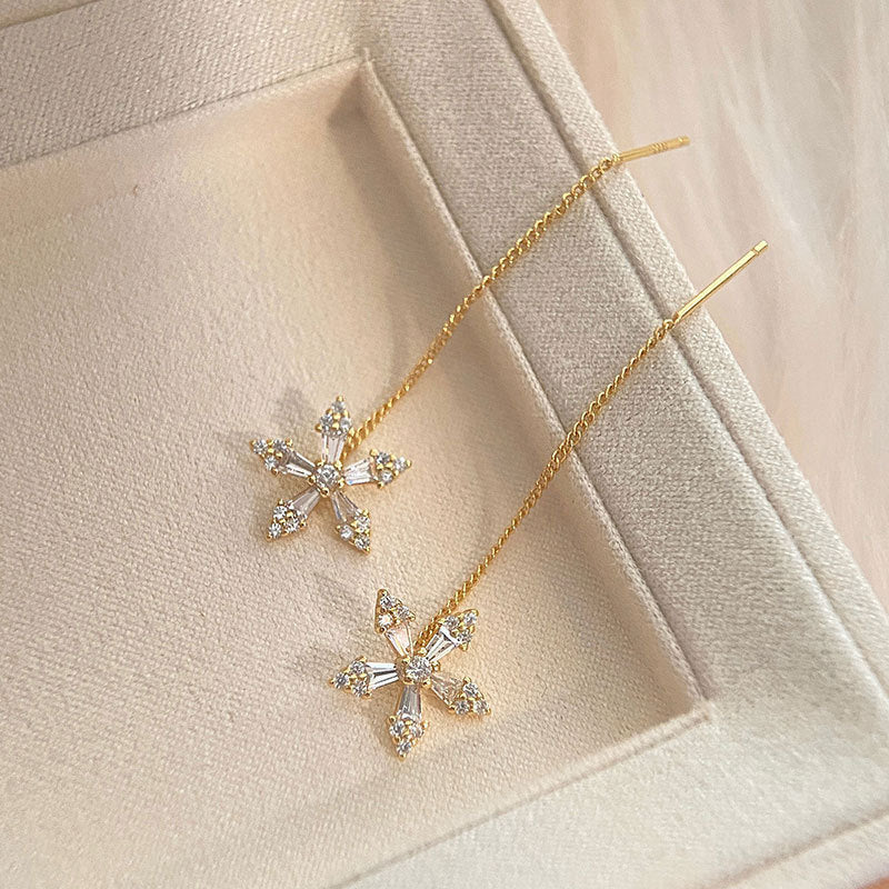 Women's Flower For Summer Super Shiny Unique Ear Line