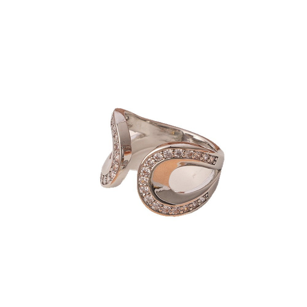 Wide Open High-grade Rhinestone Light Luxury Ring