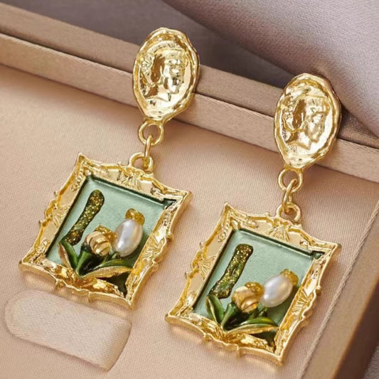 Women's Painting Ancient Style Flower Light Luxury Court Earrings