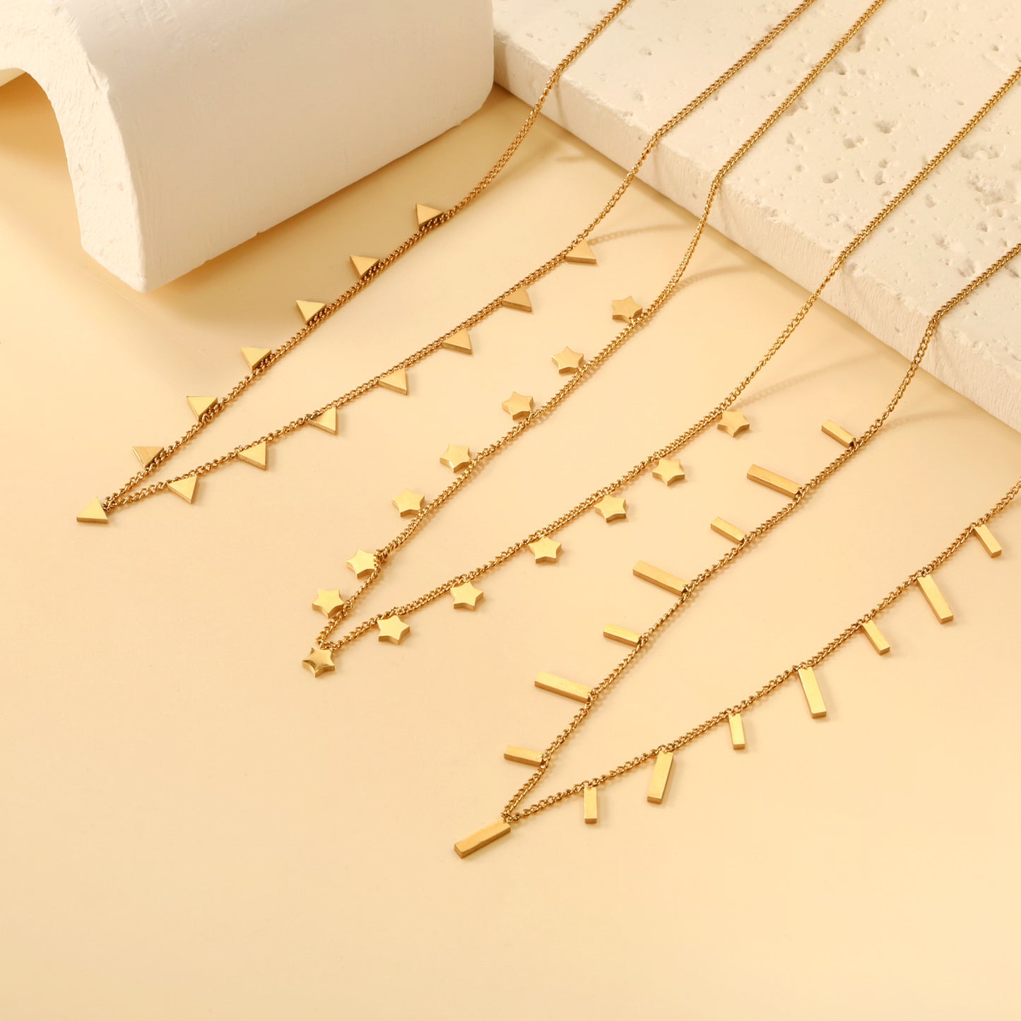 Niche High-grade Simple Temperamental Geometric Electroplated Stainless Necklaces
