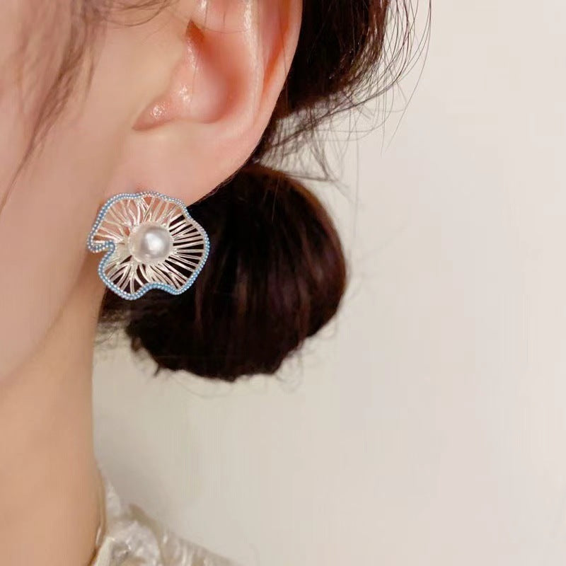 Hollow Beads Floral Ball Ear Female High Sense Rings
