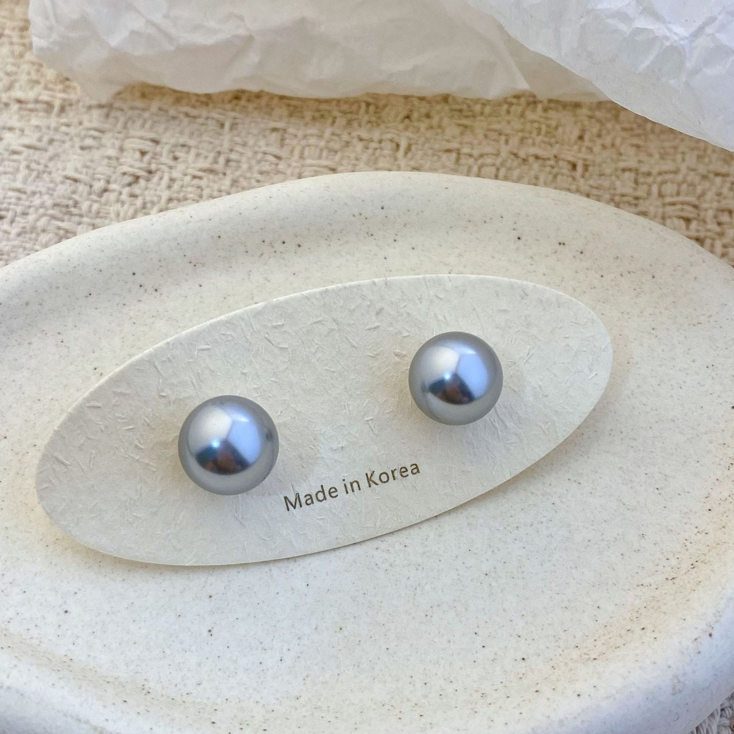Women's French Glass Pearl Perfect Circle Strong Light For Trendy Luxury Stud Earrings