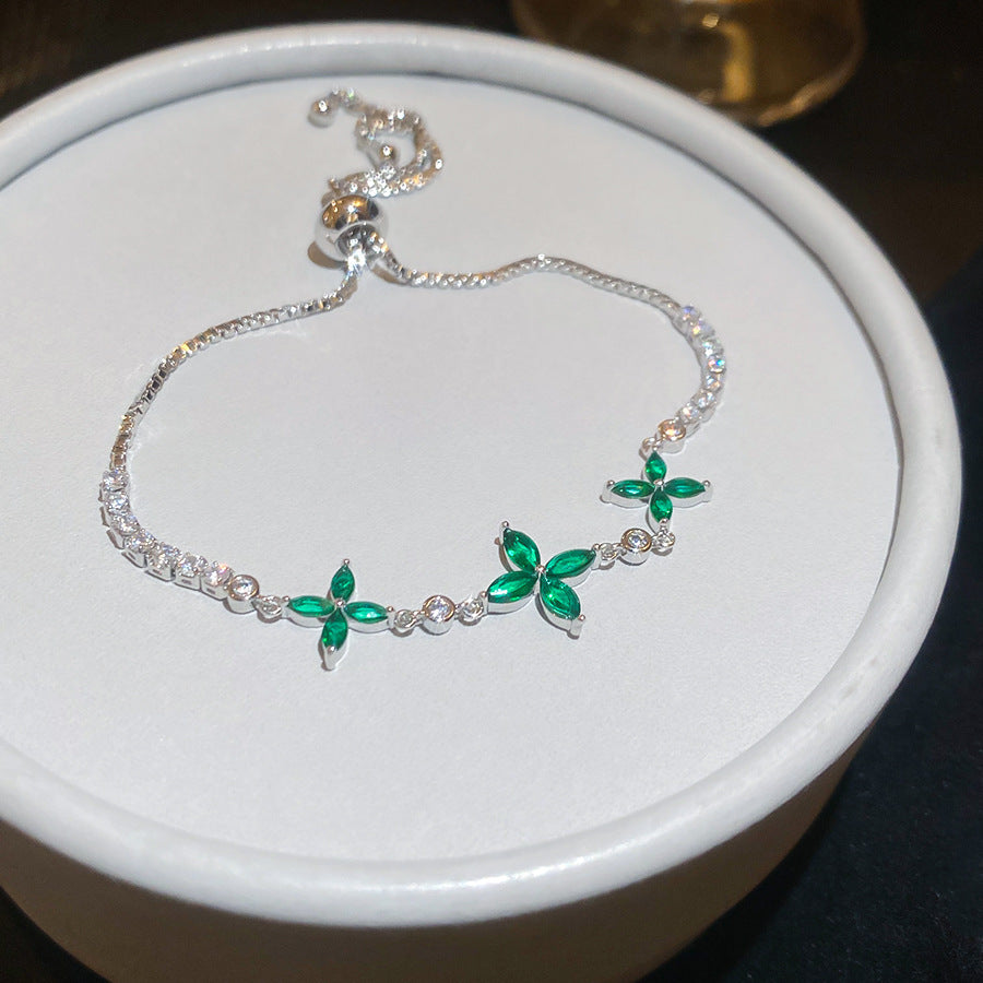 Women's Heart-shaped Zircon Adjustable Simple Fashion Light Luxury Bracelet