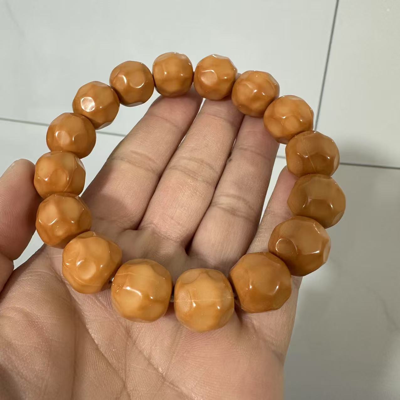 Fart Peach Roll Crisp Gourd Flower Love Shark Back Barrel Bracelet
