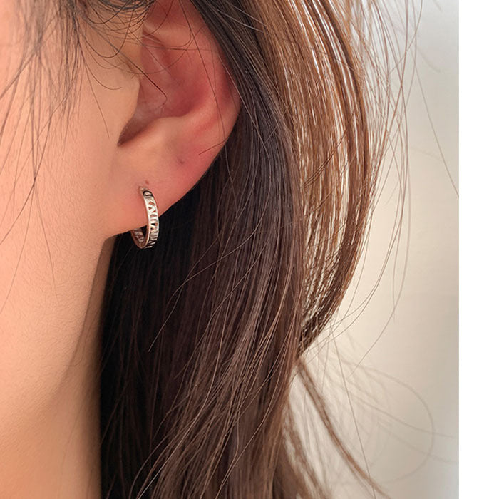Women's Sier Needle Simple High Sense Circle Ear Buckle