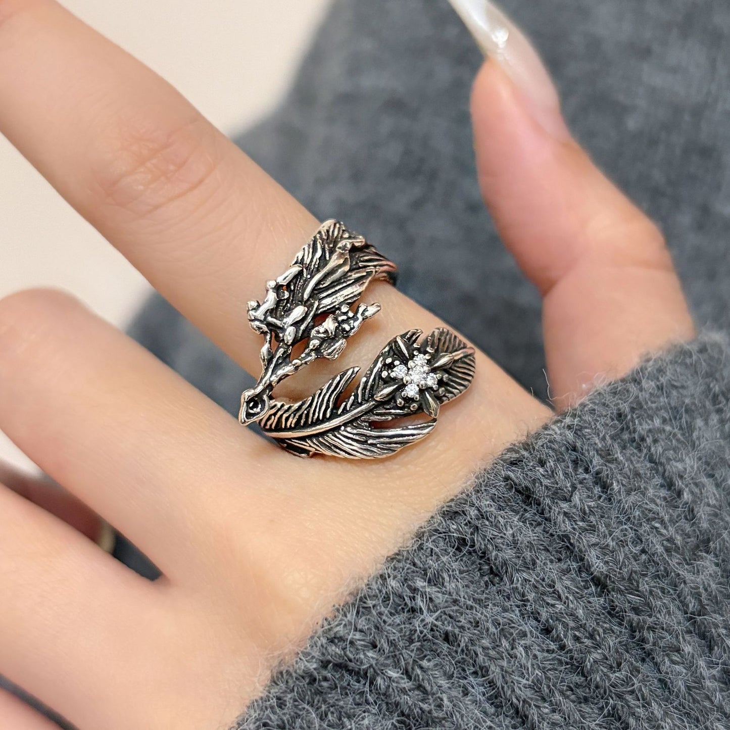 Cool Feather Female Exquisite Sweet Design Rings