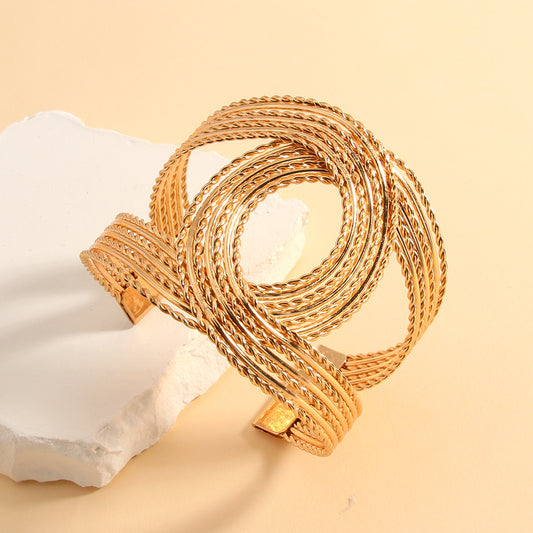 High-grade Geometric Circle Twist Open-end Exaggerated Cross Bracelet