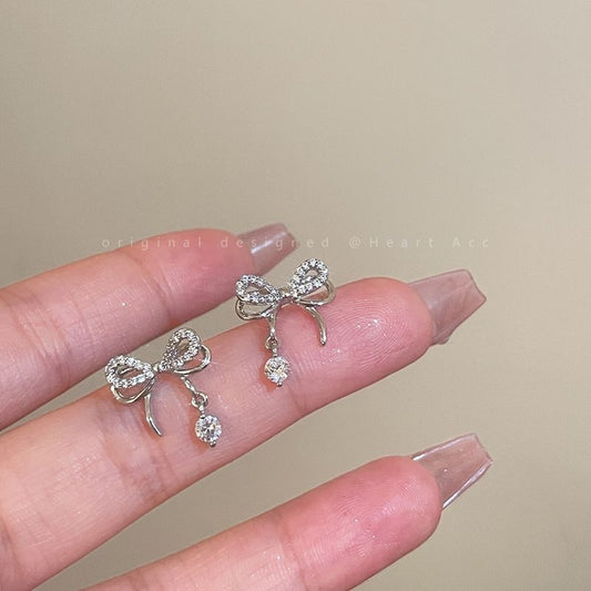 Women's Exquisite Bow Zircon For Niche Design Elegant High-grade Rings