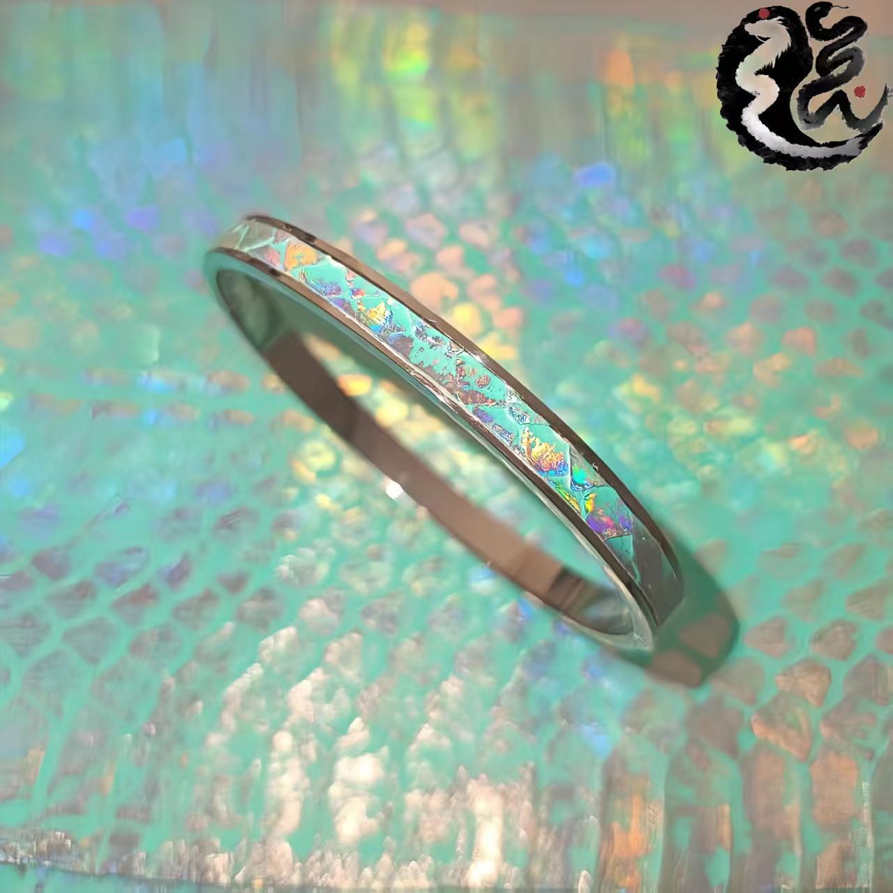 Snakeskin Genuine Leather Male Female Personality Metal Closed Special Bracelet