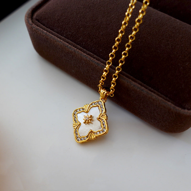 Women's For Light Luxury Minority Flower High-grade Clavicle Chain Palace Pendants