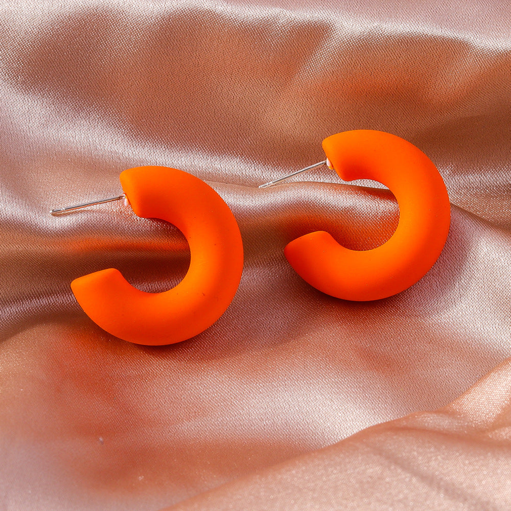 Hollow Arc Fashion Creative Design Temperament Earrings