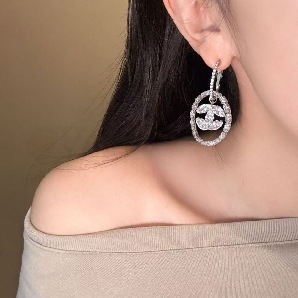 Luxury High-grade Fashion Classic Style Ear Clip Circle Rhinestone Female Earrings
