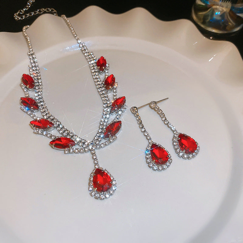 Elegant Drop Round Light Luxury Minority Necklaces
