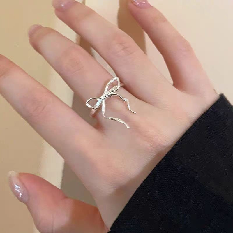 Women's Bow Tie Fashion Elegant Graceful Index Finger Light Luxury Minority Ring
