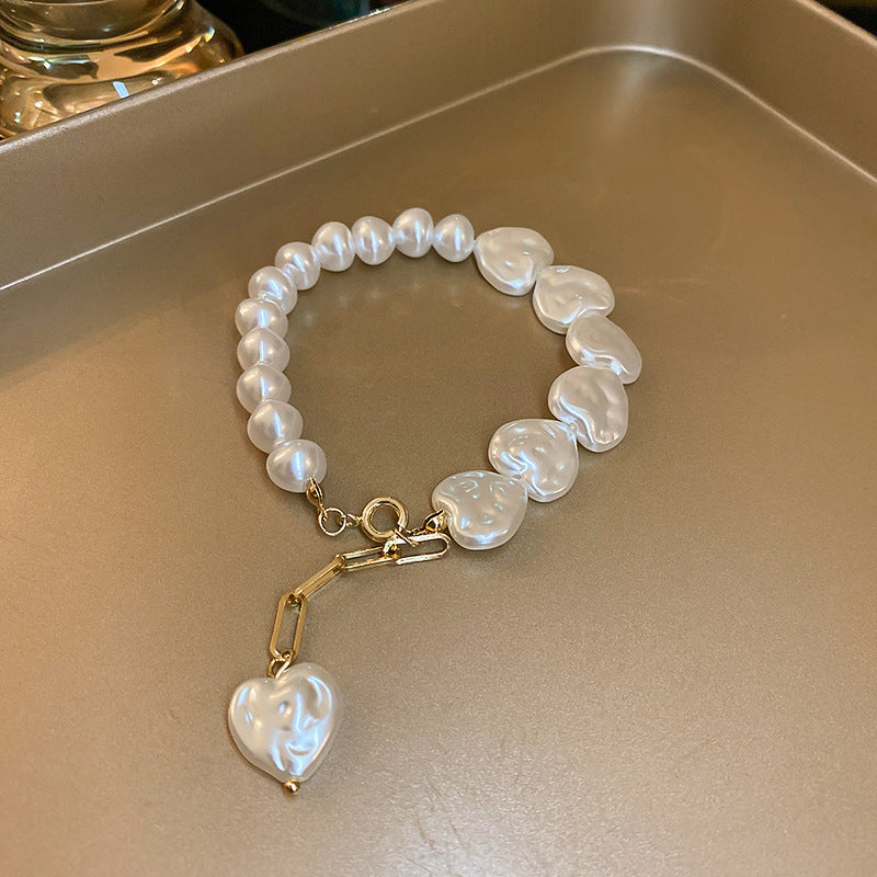 Women's Pearl Buckle French Fashion Design Retro Love Temperament Bracelets