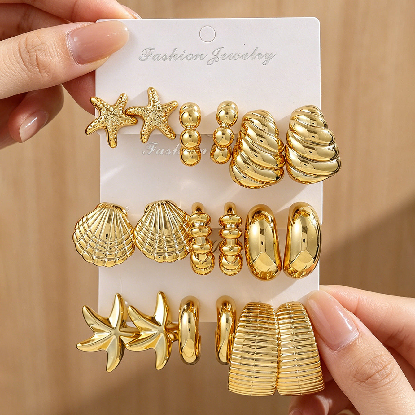 Women's Gold Geometric Fashionable High Sense Combination Earrings