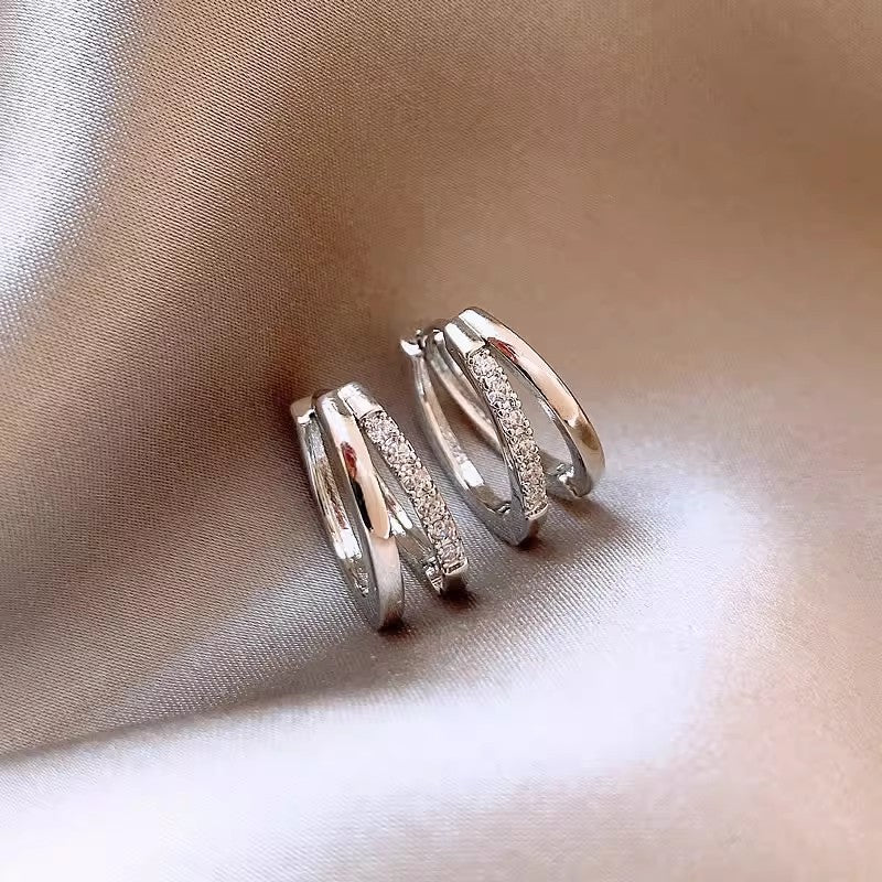 Simple Clip Exaggerated Design Elegant Wild Special Interest Light Luxury Ear Buckle
