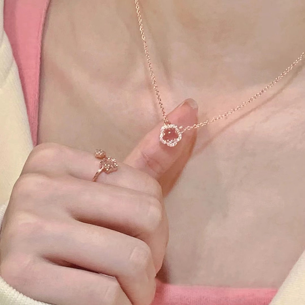 Women's Sier Light Luxury High-grade Design Clavicle Necklaces