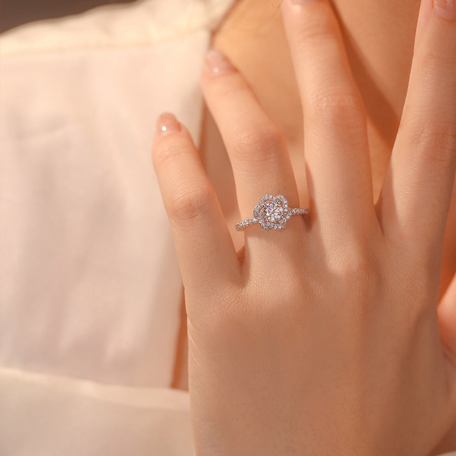 Women's Full Diamond Light Luxury Exquisite Design High-grade Flash Rings
