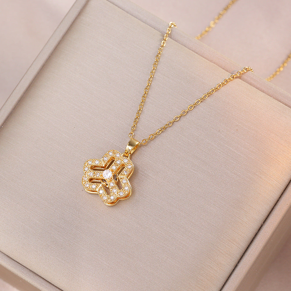 Women's Flower Zircon Niche Design Elegant Outfit Necklaces