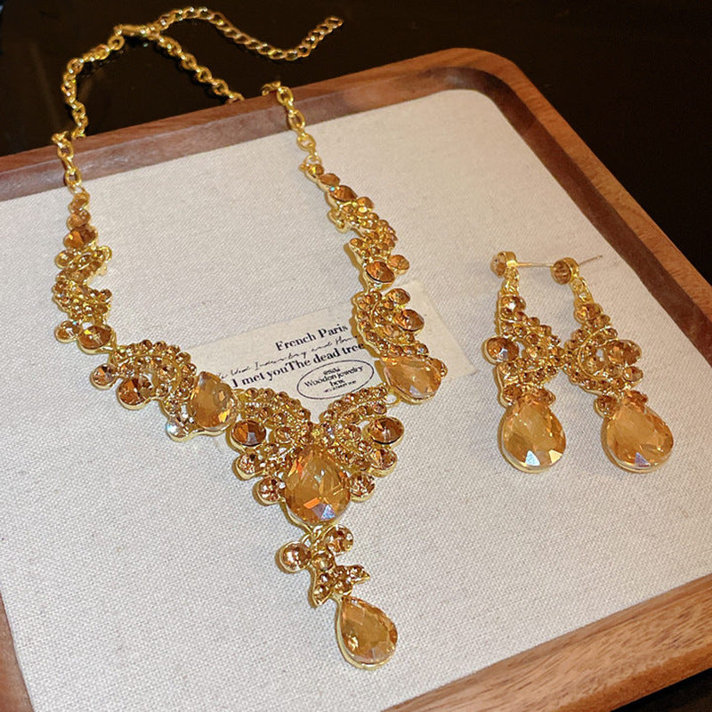 Women's High-grade Accessories Clavicle Chain Super Shiny Necklaces