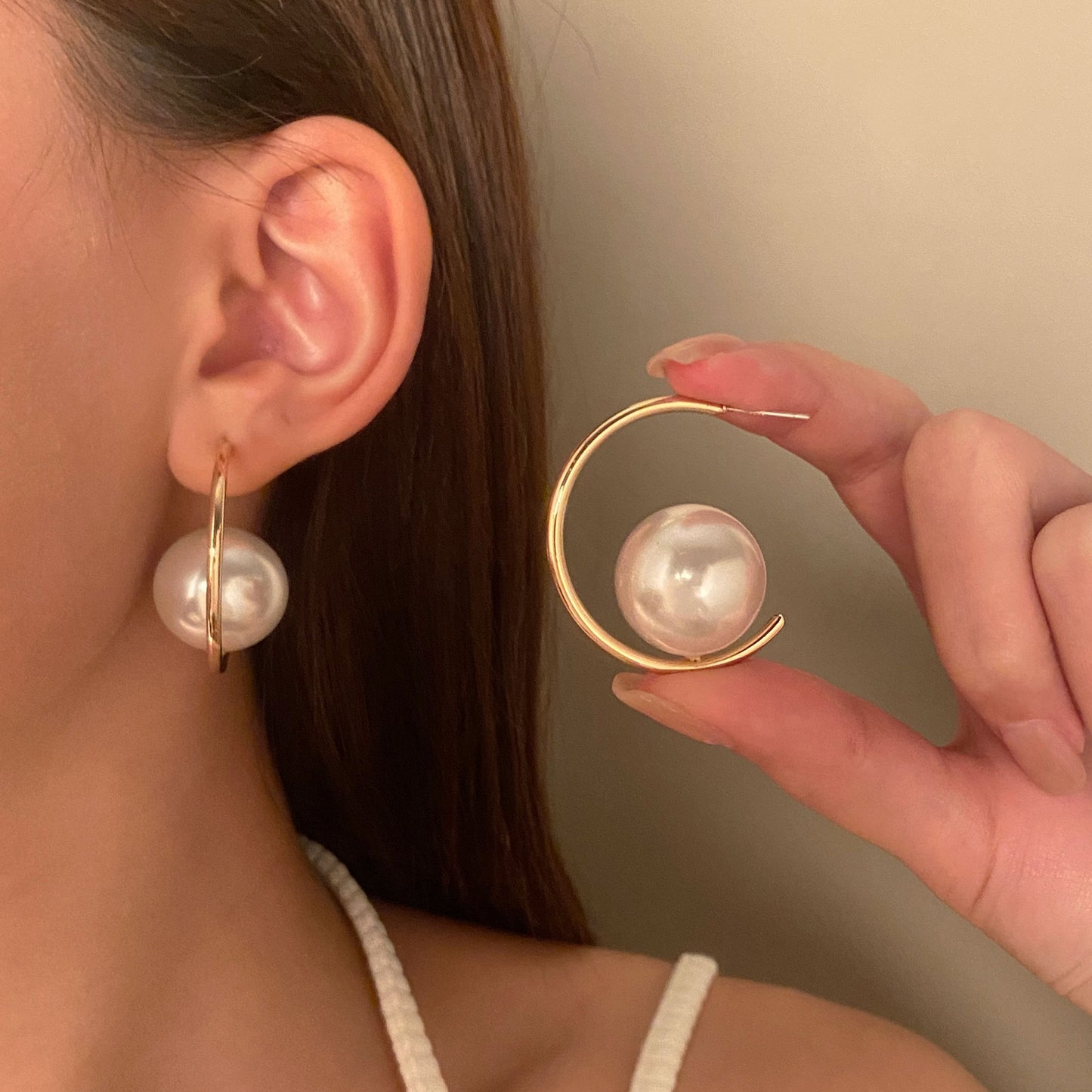Exaggerated Big Pearl Shaped Female Style Creative Design Rings