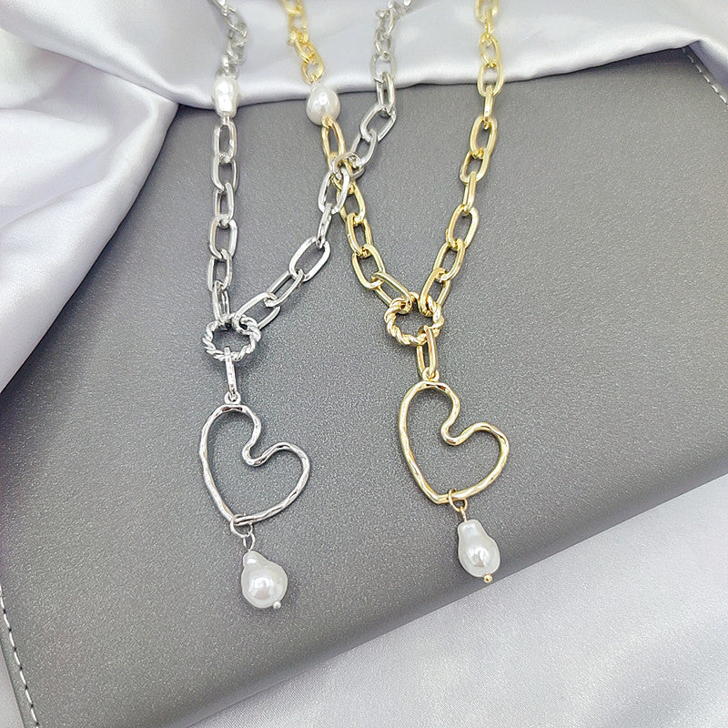 Women's Trendy High-grade Clavicle Chain Light Luxury Necklaces