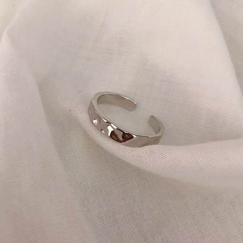 Cold Wind Pleated Female Geometric Simple Ring