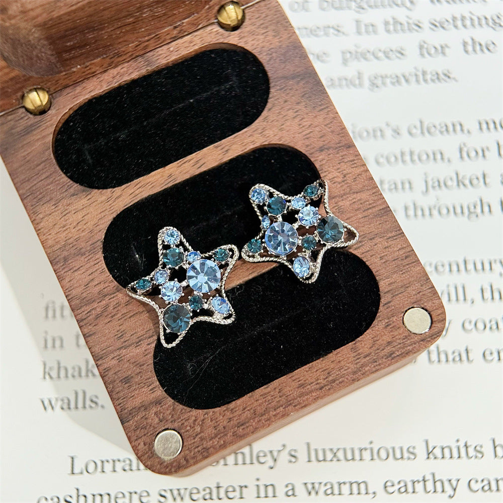 Women's Summer Fresh Blue Zirconium Pentagram Light Stud Earrings