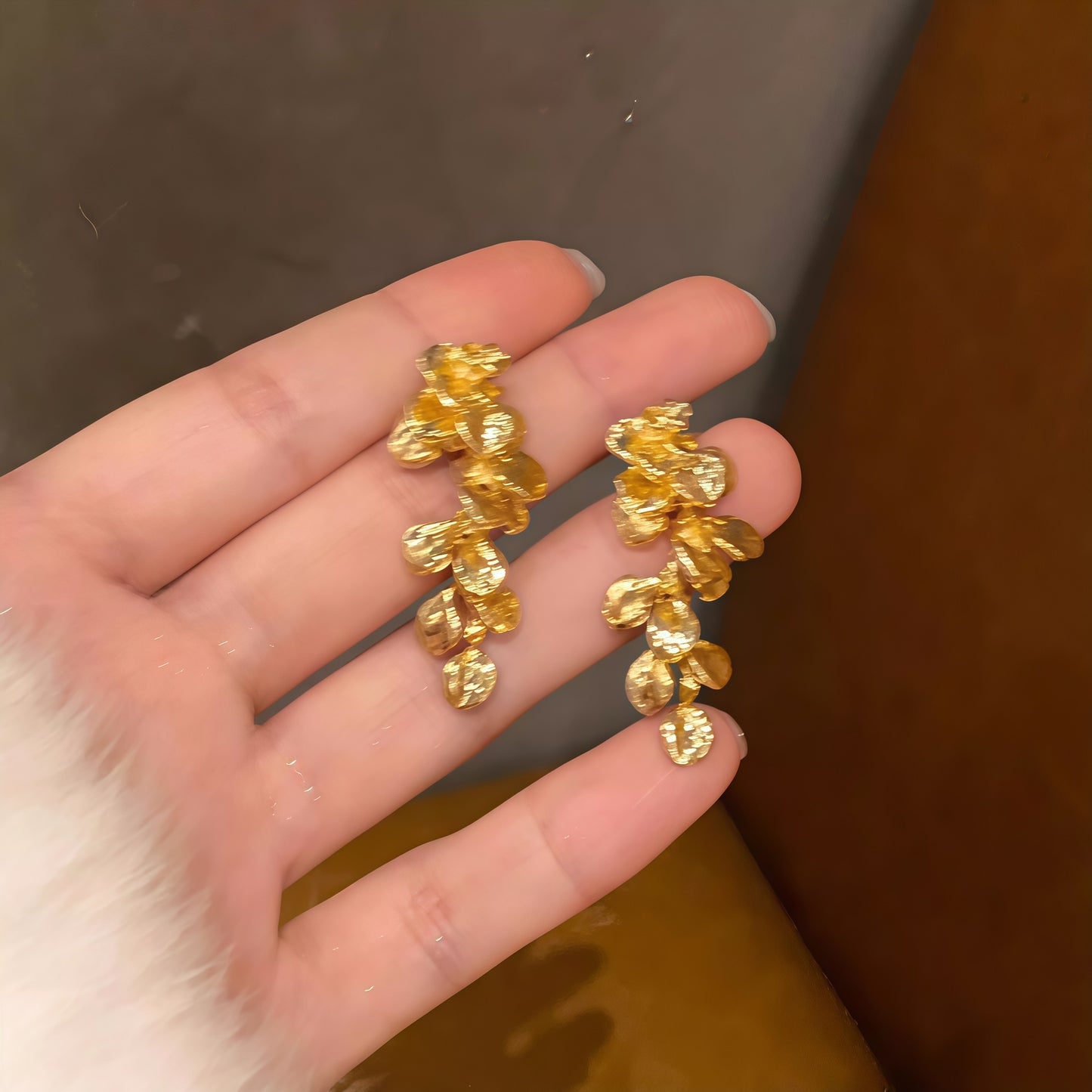 Women's Sier Needle Flower Pearl Exquisite Niche Earrings
