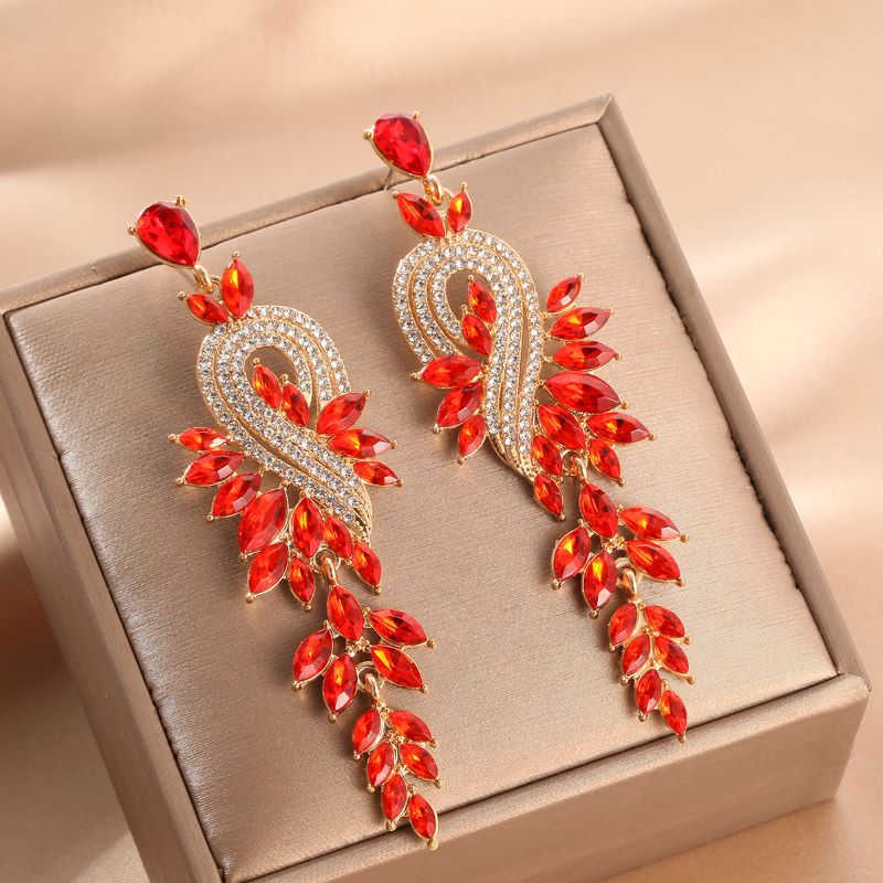 Retro Long Leaf Tassel Eardrops Note Earrings