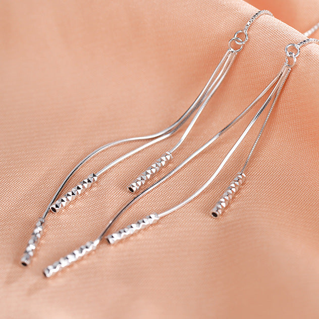 Lady Temperament High-grade Minority Commuter Chain Ear Line