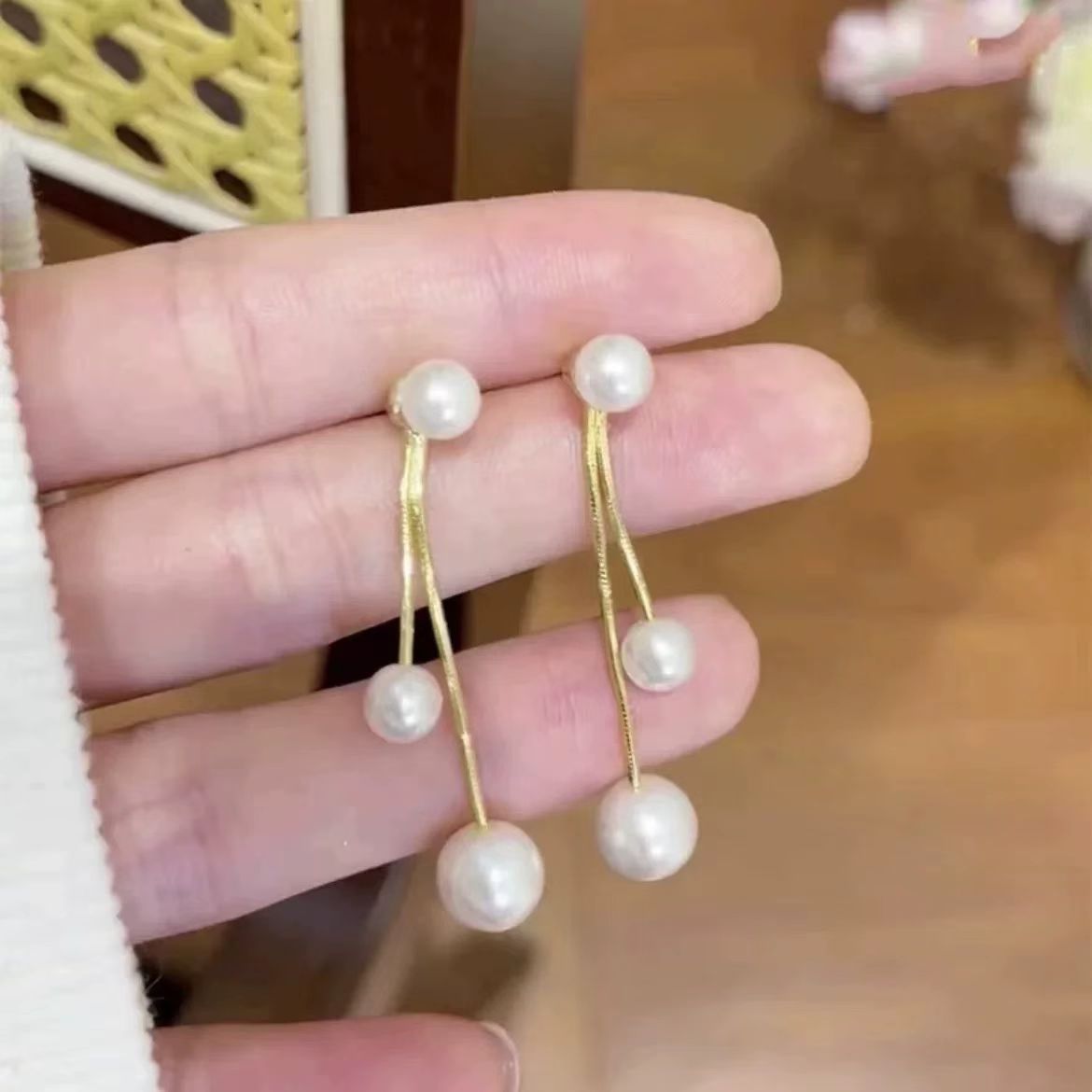 Pearls Long Fringe Ear Light Luxury High-grade Minority Earrings